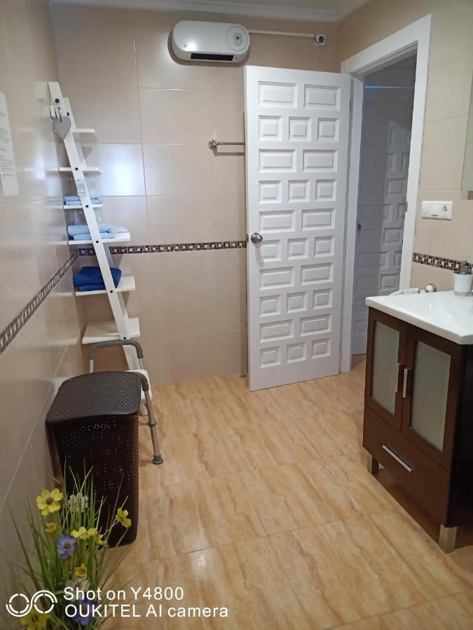 La Marina Bed & Breakfast Luaran gambar